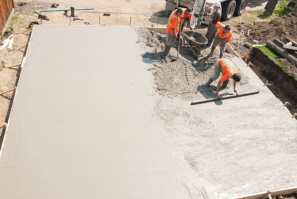 Best Concrete Retaining Walls in Erie, IL